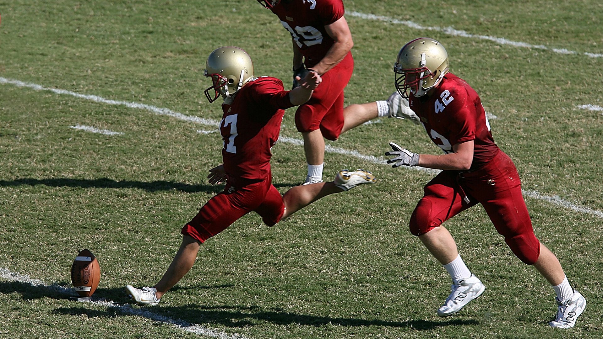 福建鲟龙球队整体配合提升明显，福建龙鳇鲟业董事长