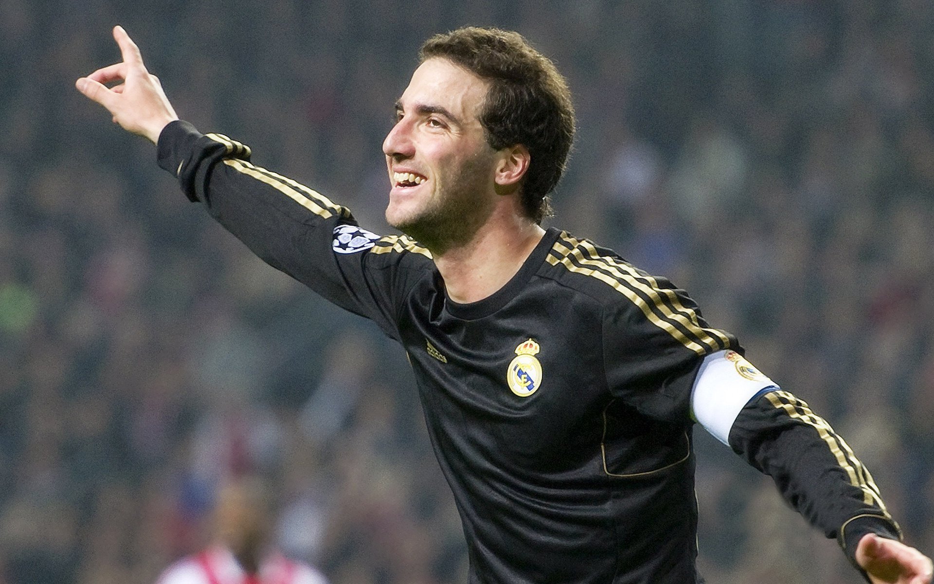 意甲引援策略创新,打造超强阵容,意甲官方合作伙伴 赞助商