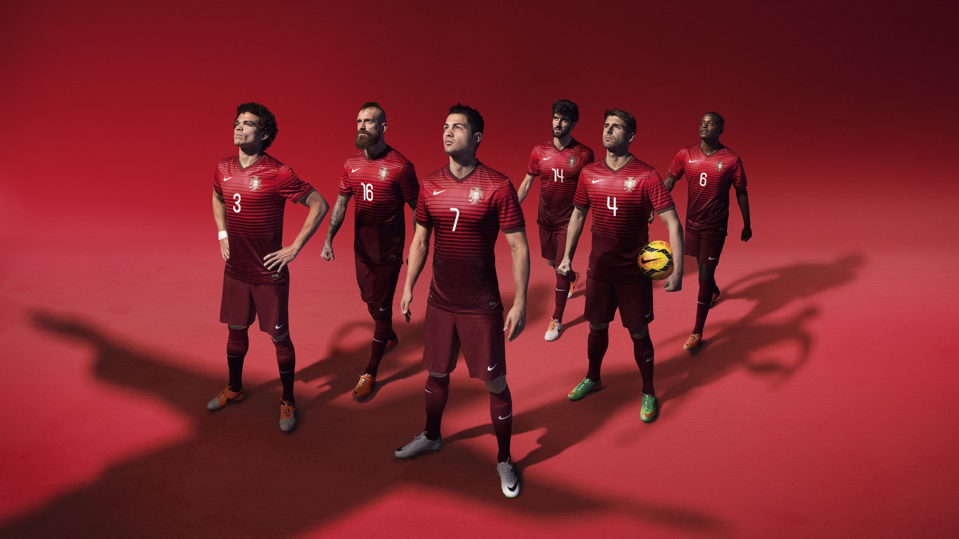 西甲：皇马在主场4-1大胜巴萨，积分榜掀起巨浪，皇马四连胜巴萨